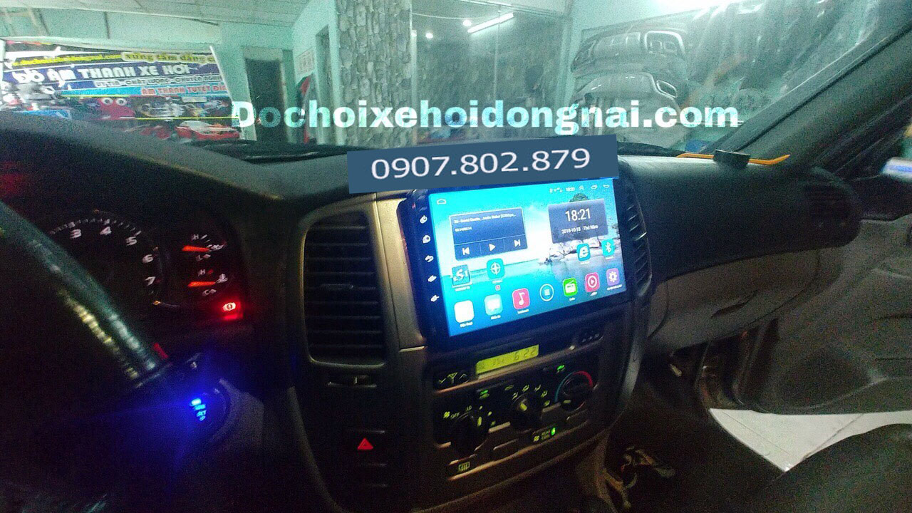 màn hình android cho ô tô